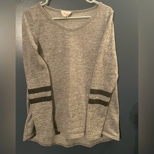 Long sleeved cotton grey shirt with dark blue stripes on sleeves